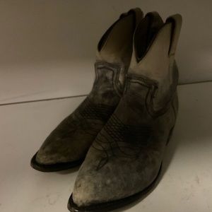 Frye Cowboy Short Boots Sz 9B